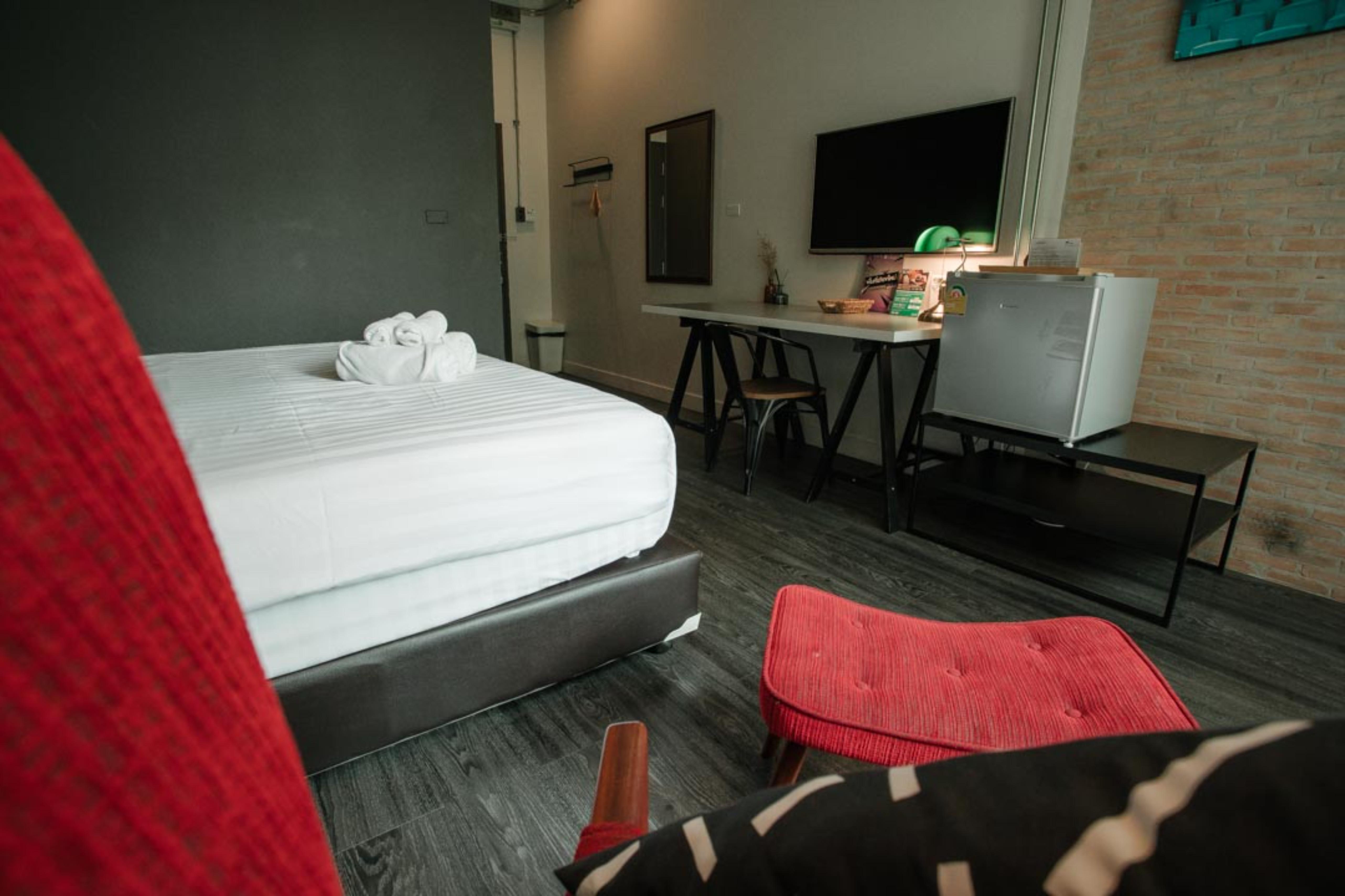 Bed and Breakfast Fashen Poshtel à Chiang Mai Extérieur photo